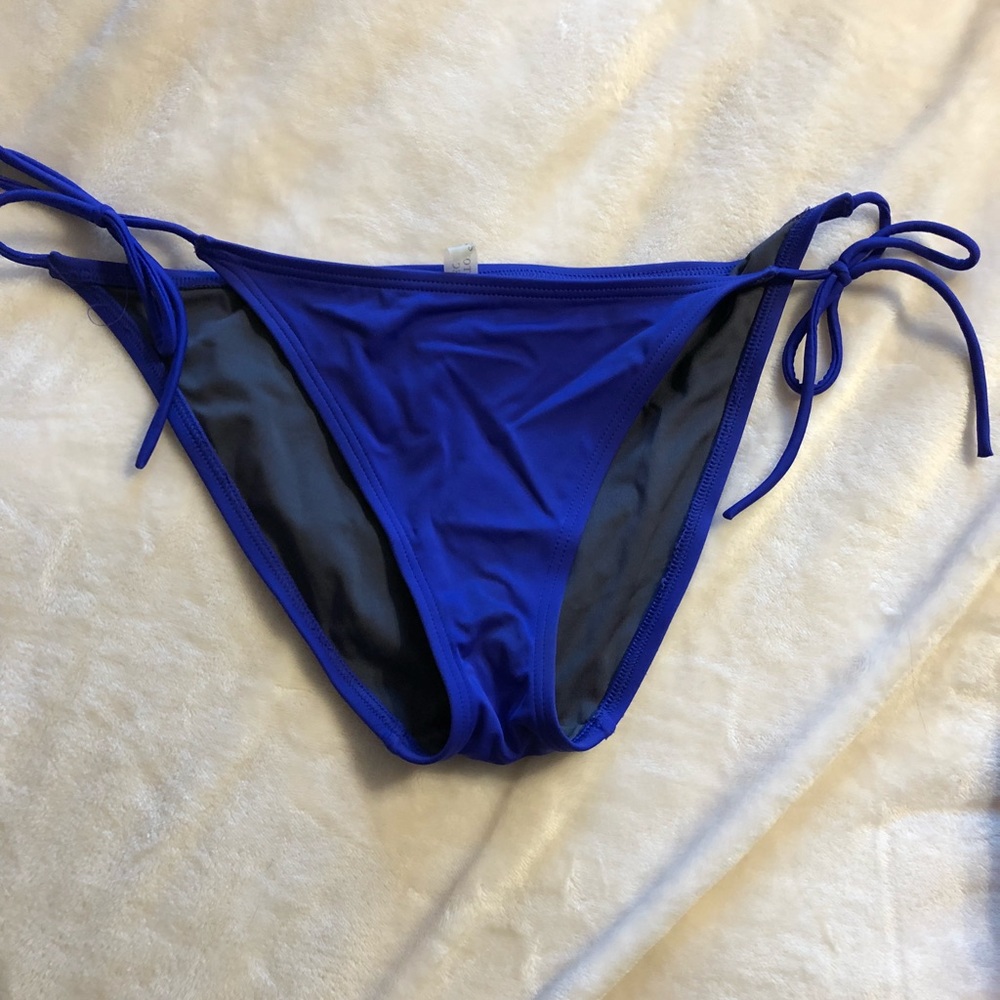 Victoria’s Secret String Bikini Bottom Blue